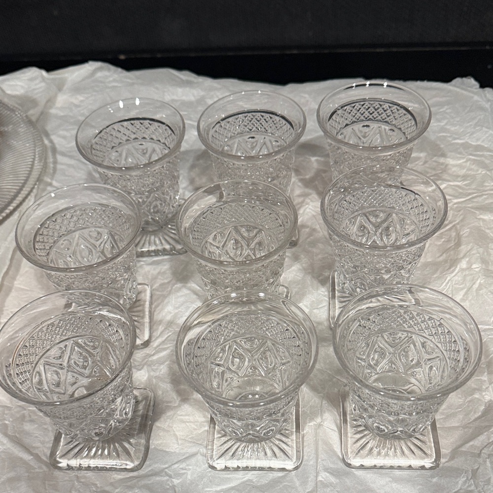 Vintage Style Clear Glass Goblets